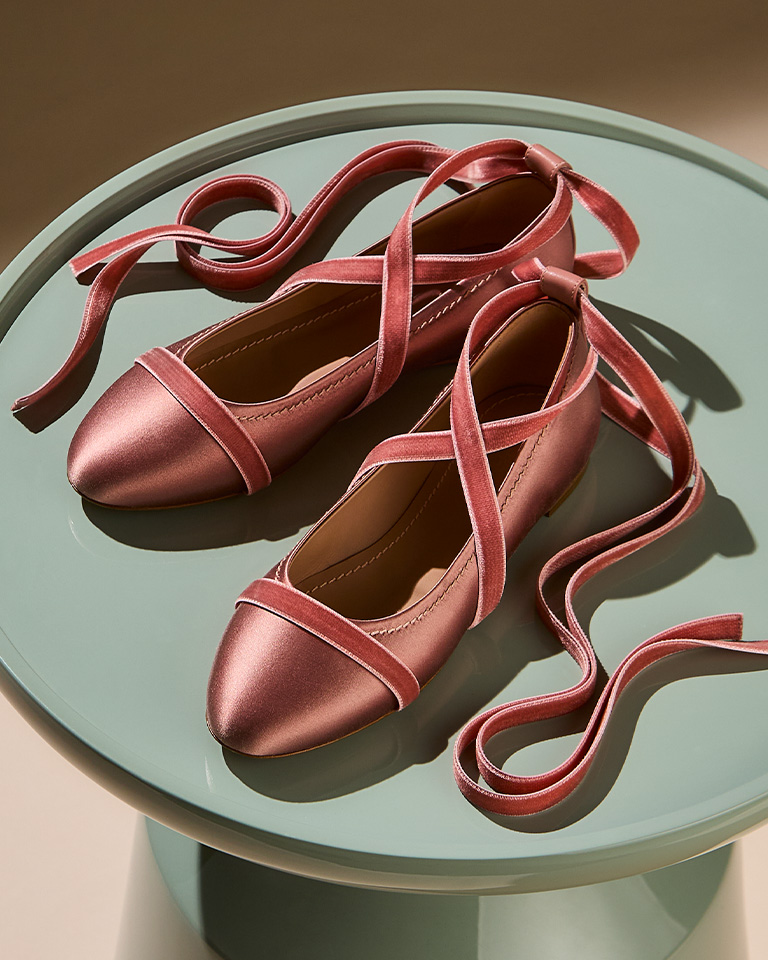 saks designer shoe sale