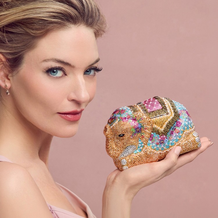Judith Leiber 日本公式サイト | ウィメンズデザイナーズバッグ